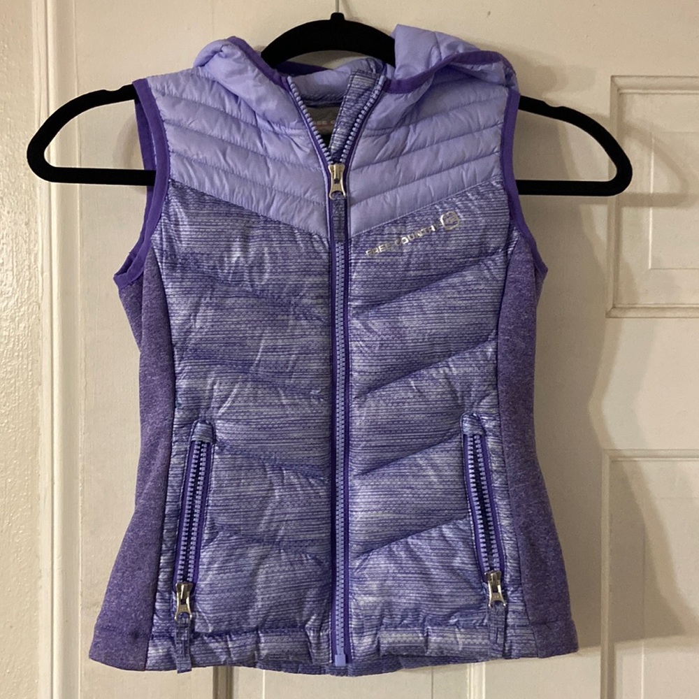 Girls puffer vest with hood